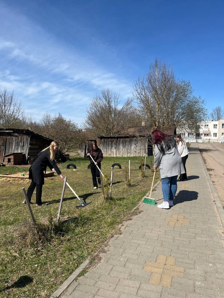 Чистый двор - комфортная жизнь!